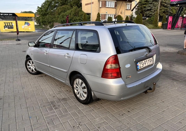 Toyota Corolla cena 7800 przebieg: 280000, rok produkcji 2003 z Szczecin małe 121